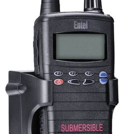 Bærbare VHF og UHF radio med tilleggs utstyr.